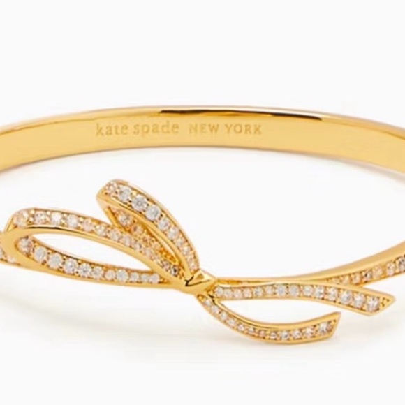 Kate Spade All Tied Up Pave Bangle Gold Crystal Bow Bracelet - Picture 2 of 7
